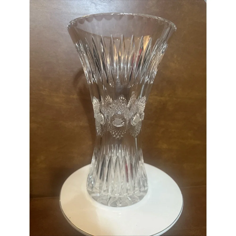Vintage Cut Glass Floral Pattern 8